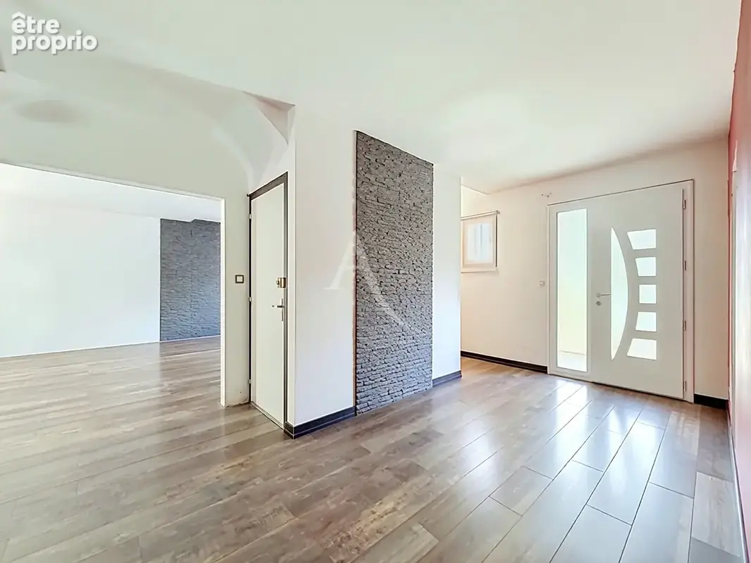 Maison Gennes Val De Loire 5 pièce(s) 188m2 - photo 2