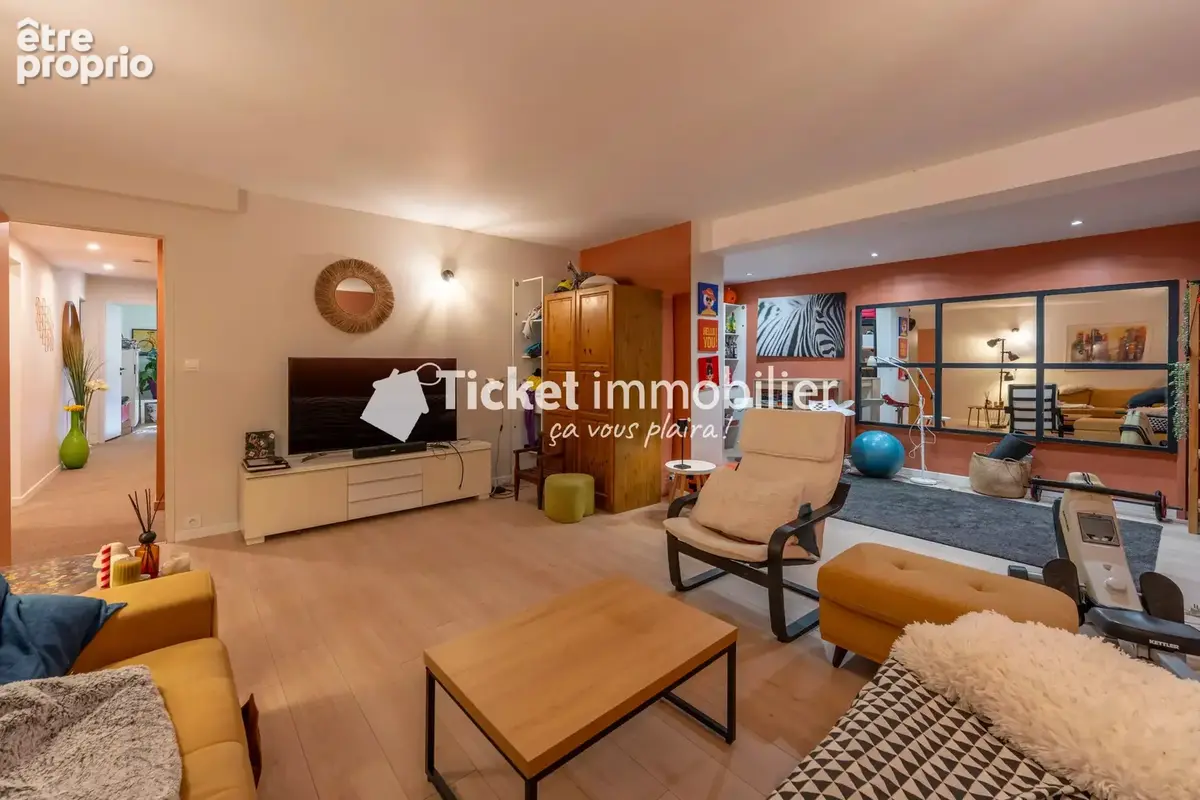 Villa 7 pièces de 304,16m2 avec piscine, carport hors couloir aérien - photo 43