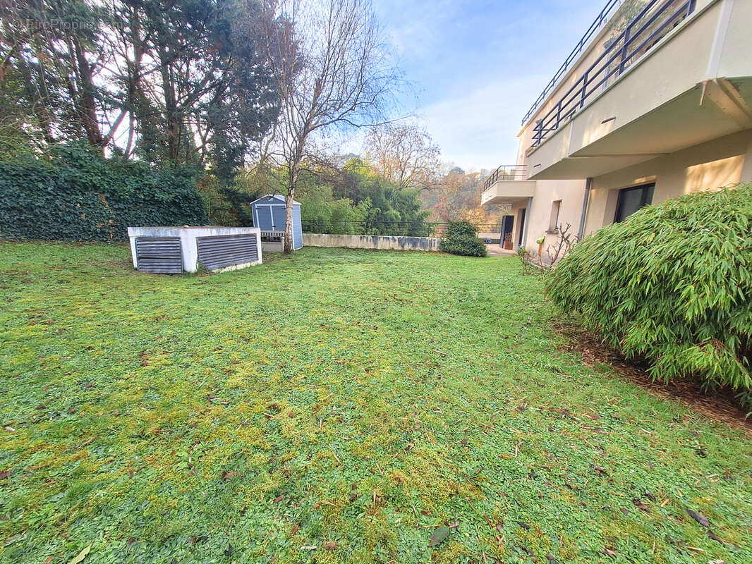 Appartement à SEGRE