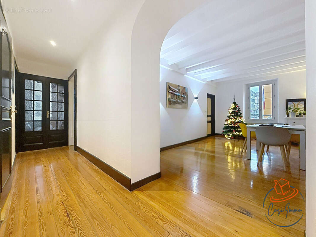 Appartement à BELLEGARDE-SUR-VALSERINE