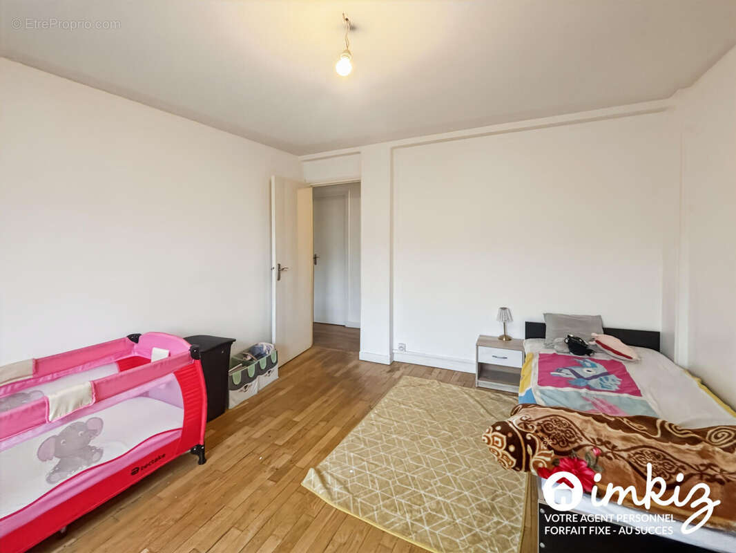 Appartement à CORBEIL-ESSONNES
