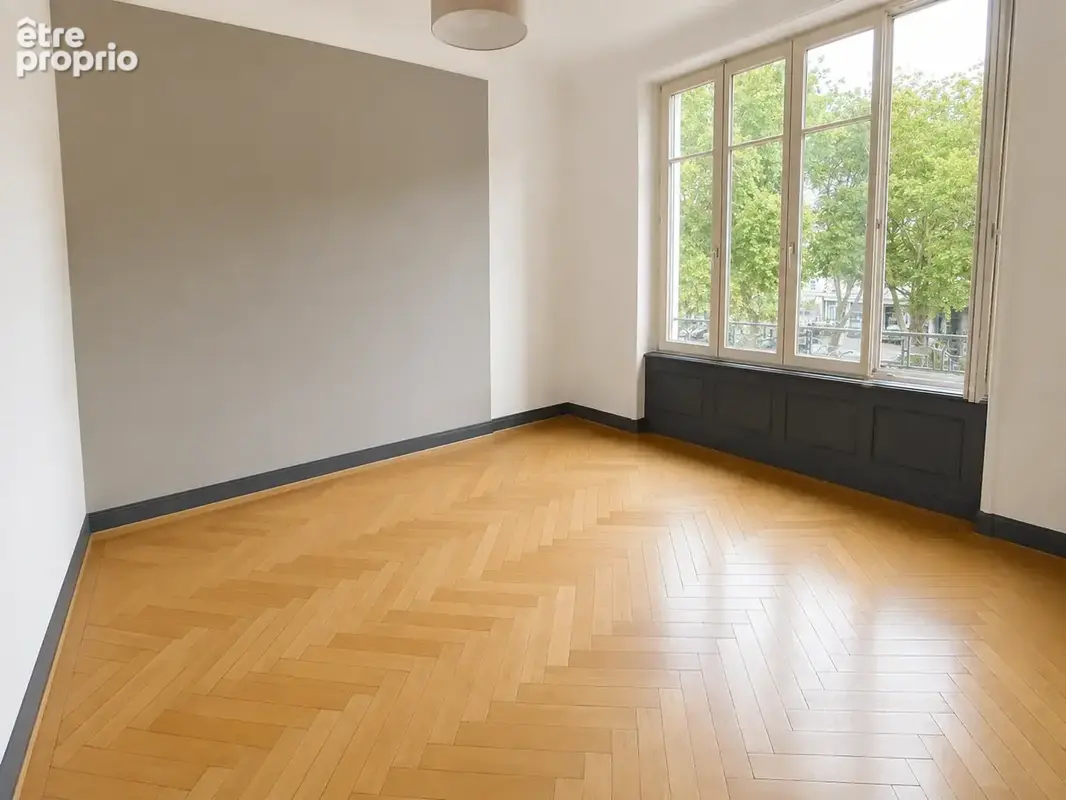 MULHOUSE   Quartier Salvator Appartement de caractère de 109 m2 avec ascenseur - photo 10