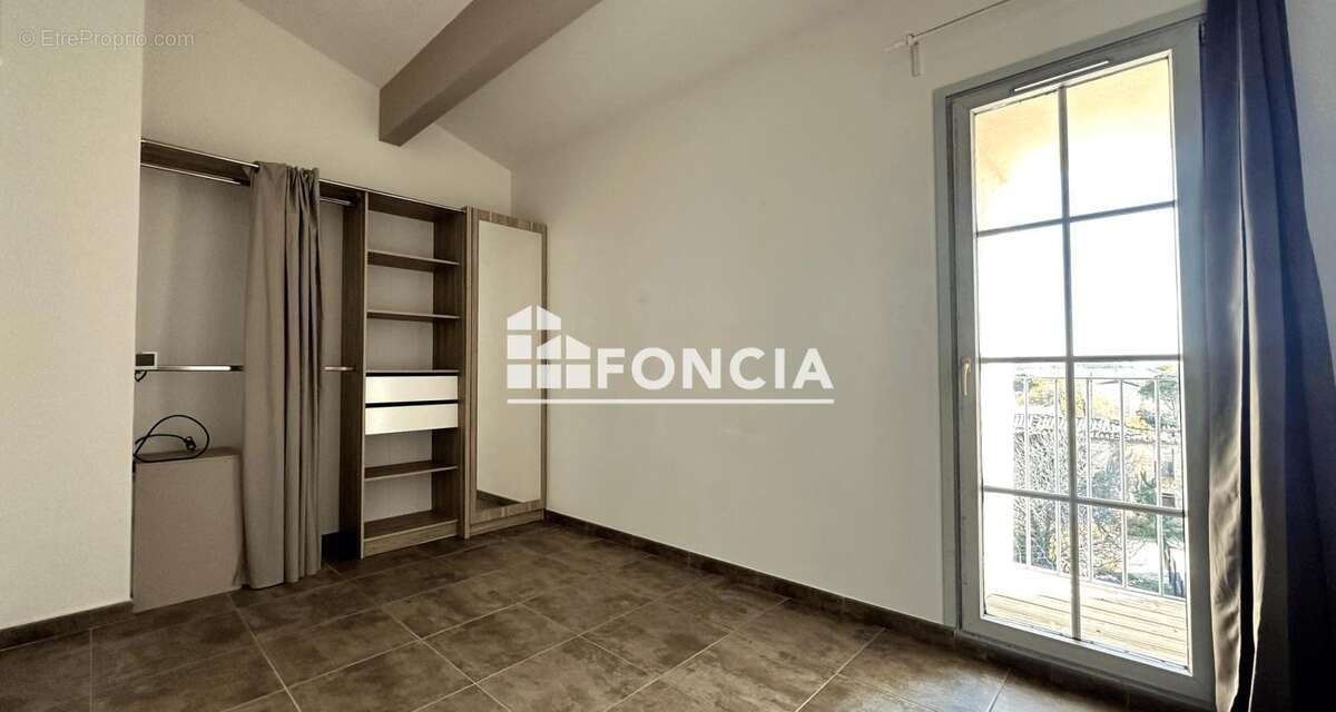 Appartement à LE PONTET