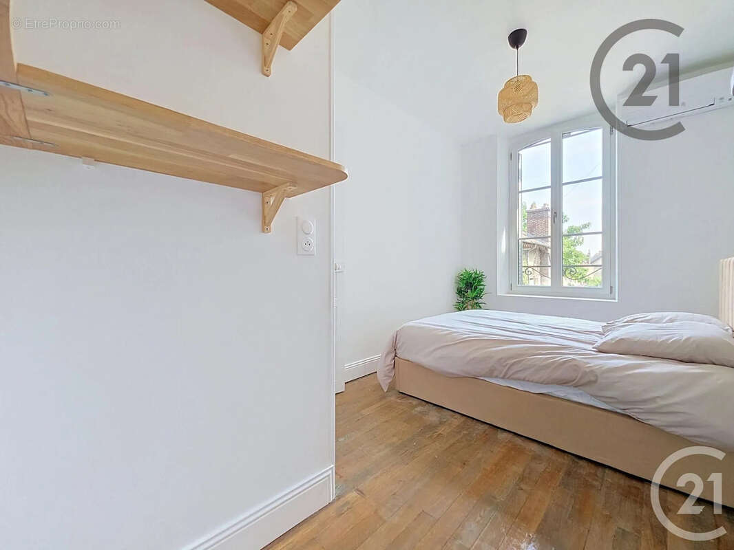 Appartement 85 m² à Sainte-Savine  - photo 8