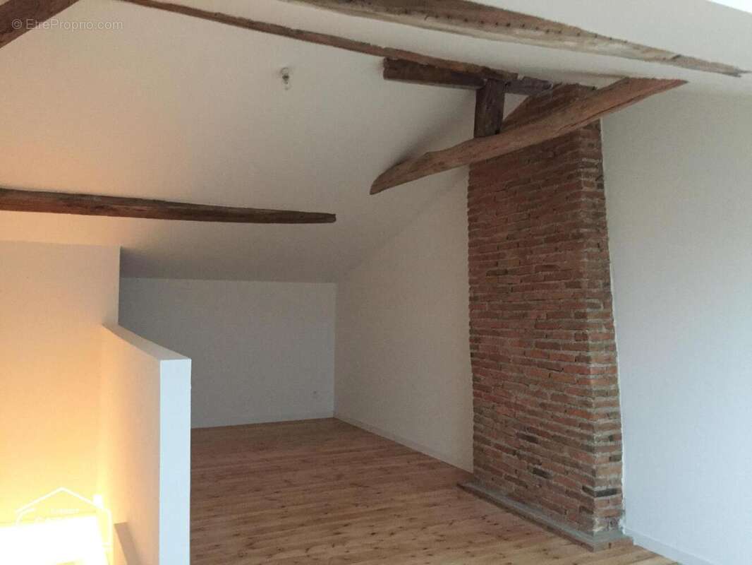  - Maison à PAIMBOEUF