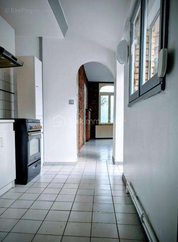 Maison à DOMART-SUR-LA-LUCE