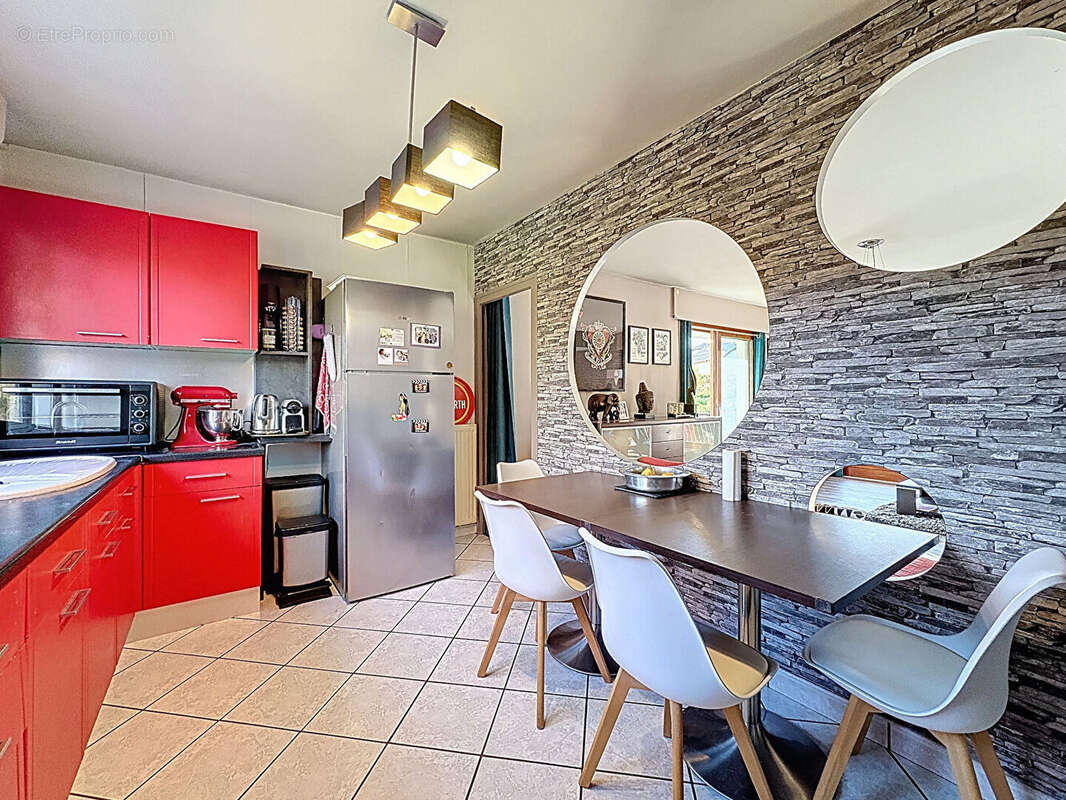 Appartement à ANNECY-LE-VIEUX