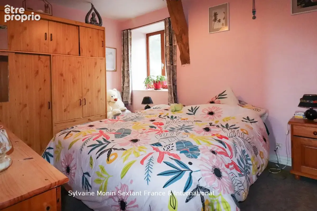 Maison en pierre au calme avec vue dégagée - photo 10