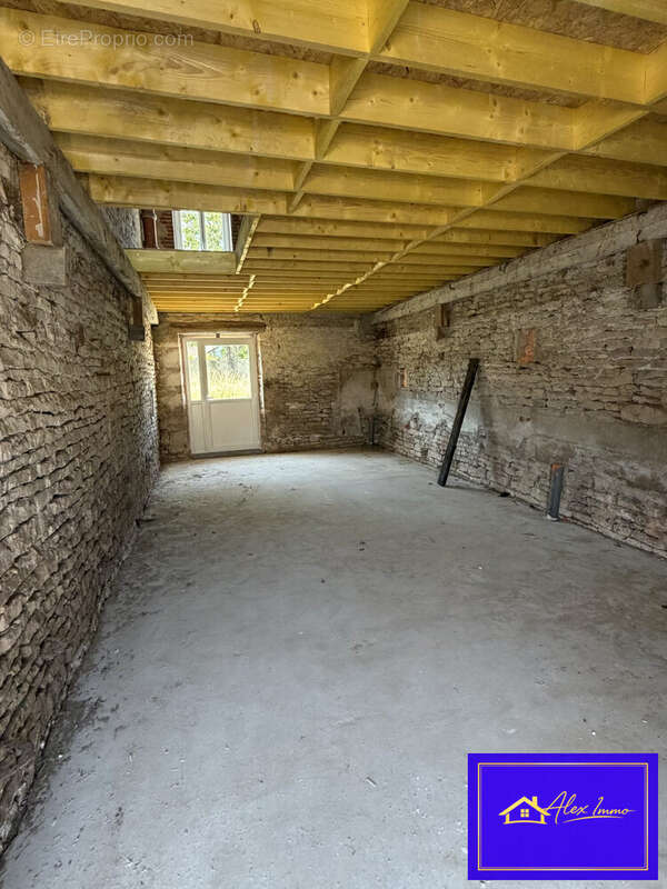 Maison 76 m² à Merceuil  - photo 6