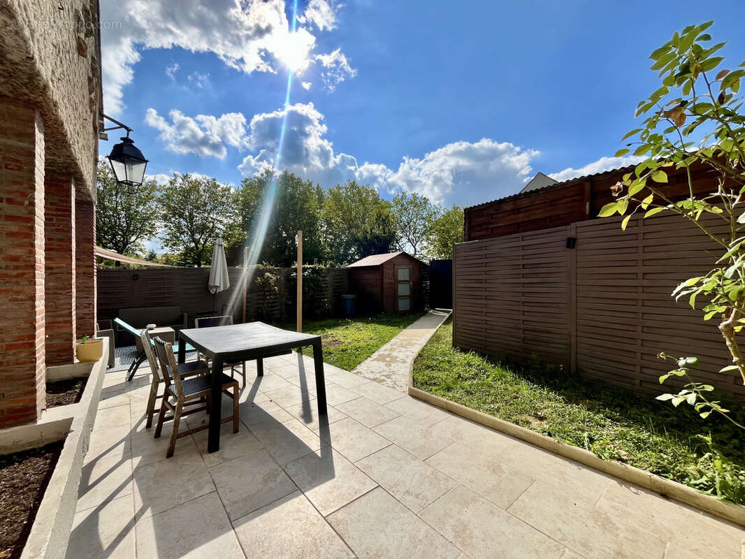 Maison à BAZAINVILLE