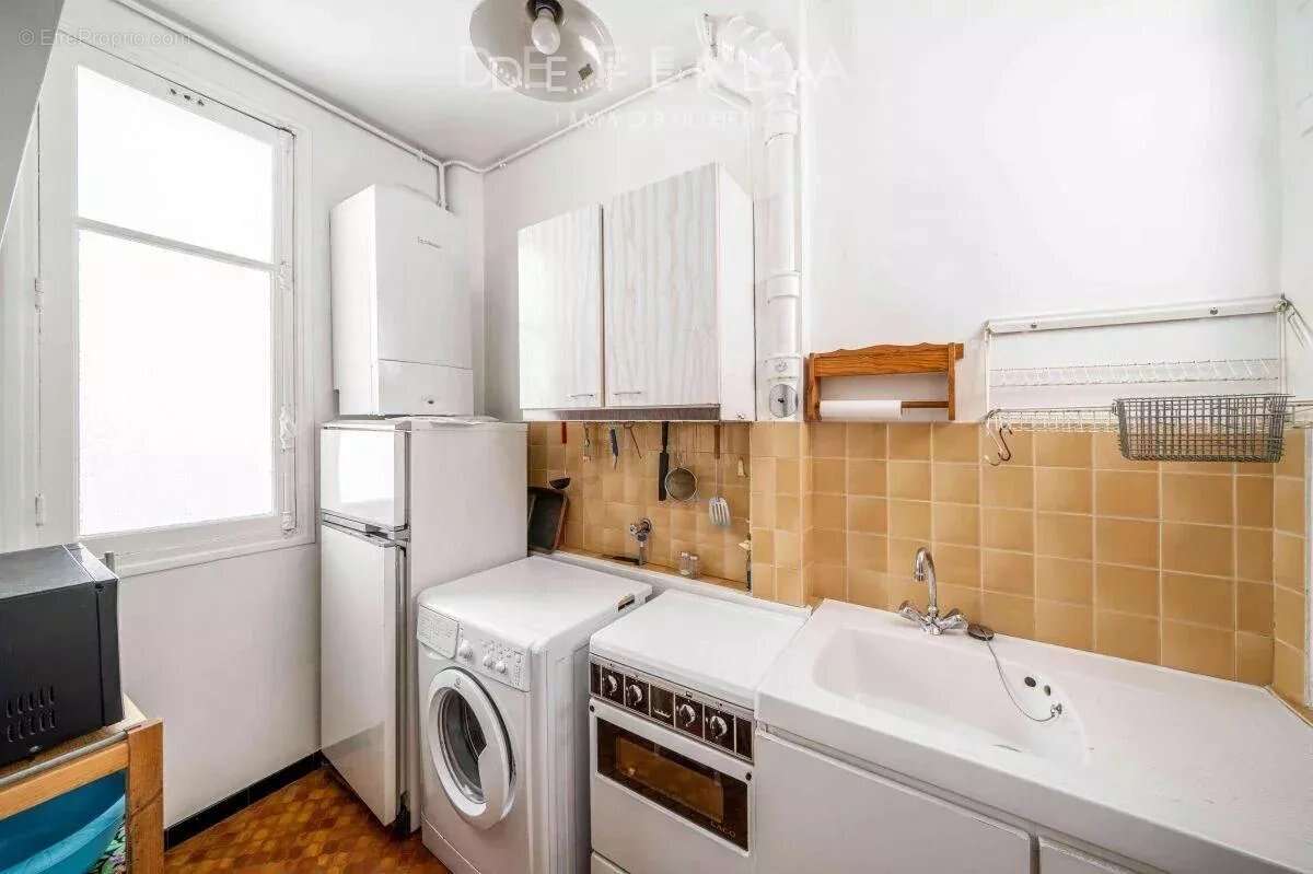 Appartement à PARIS-7E