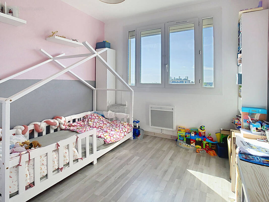 Appartement à VITROLLES