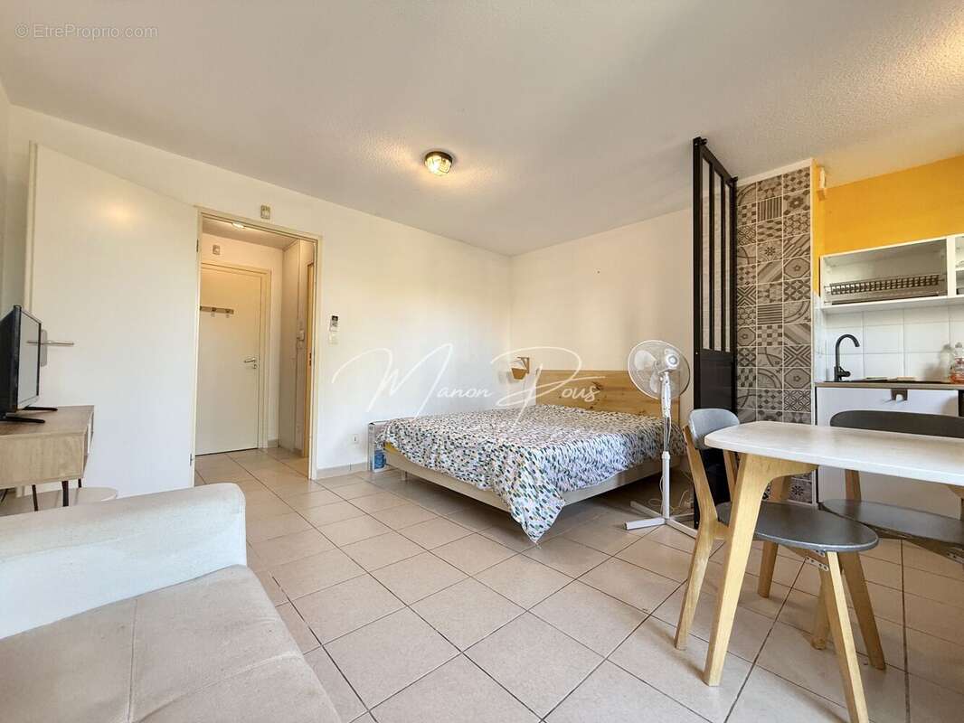 Appartement 26 m² à Saint-Esteve  - photo 4