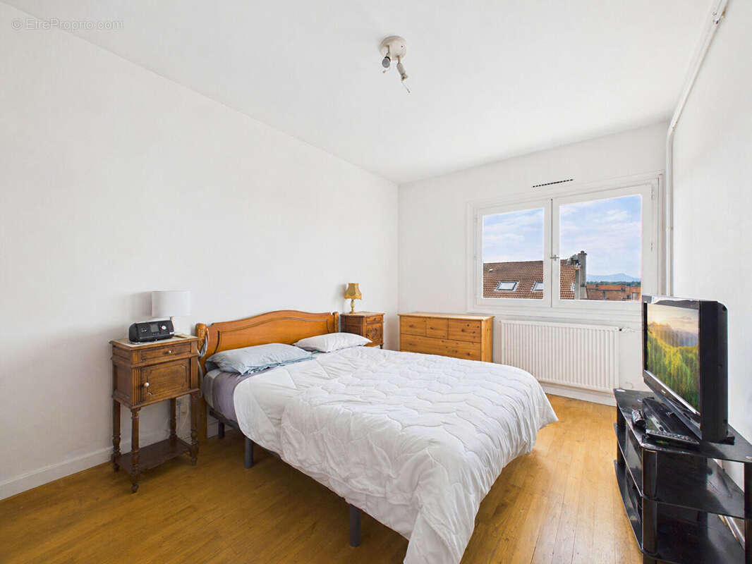 Appartement à ROMANS-SUR-ISERE