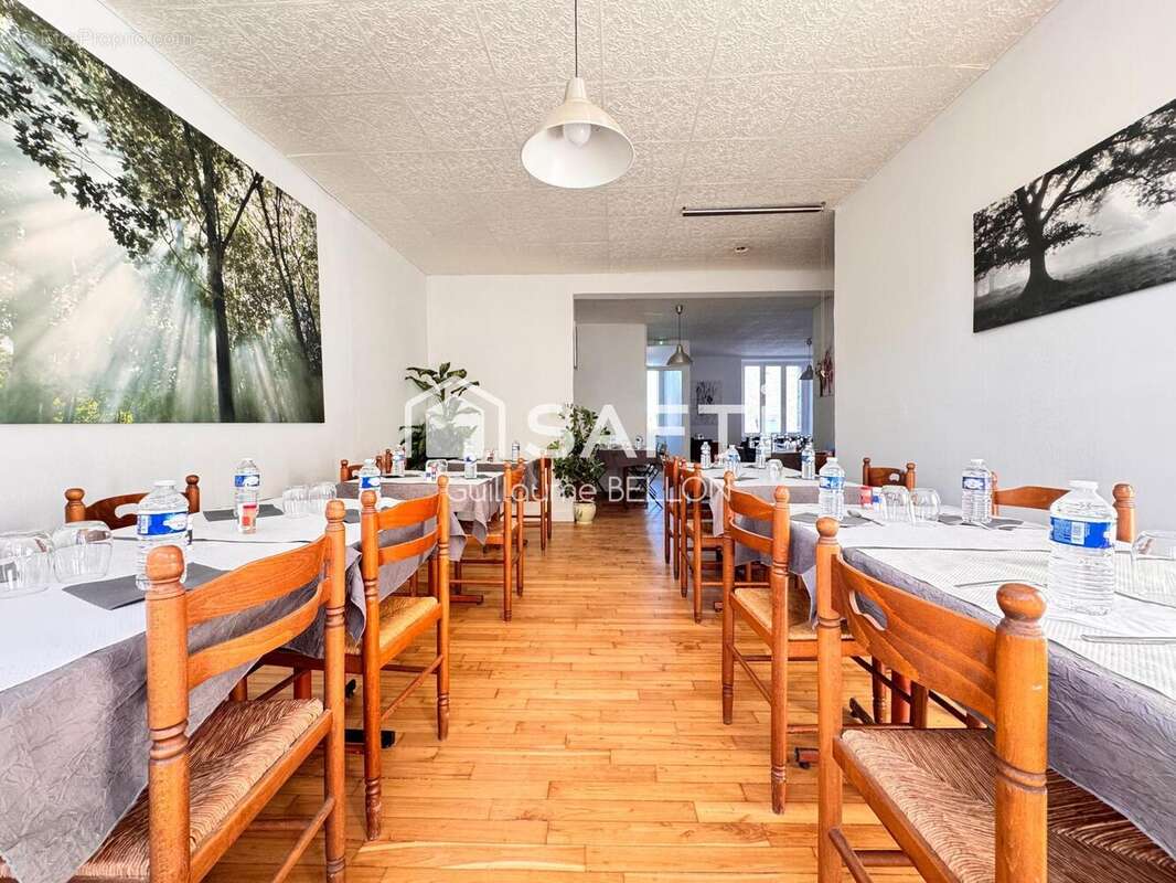 Photo 8 - Commerce à LANNILIS