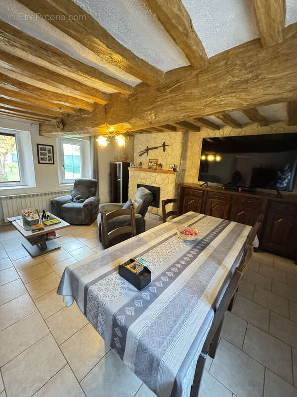 Maison à MONTACHER-VILLEGARDIN