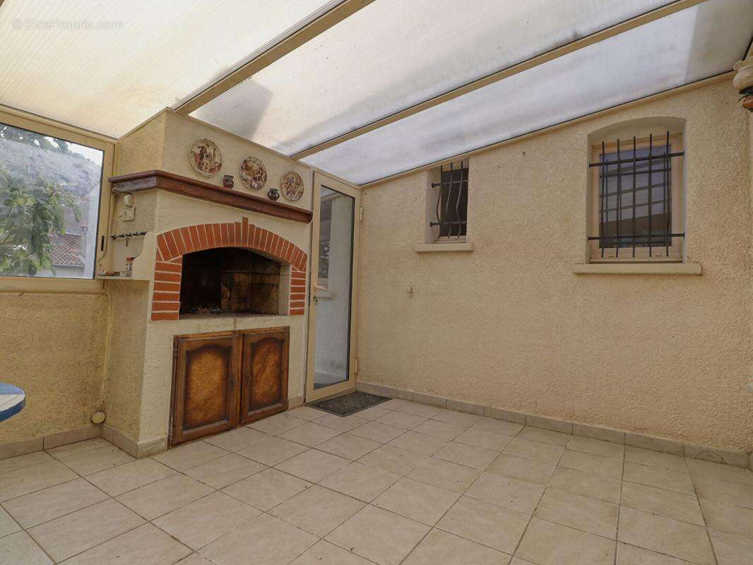 Maison de plain-pied de 110 m² - 3 chambres - Garage - Véranda -Terrain de 682 m² - photo 13