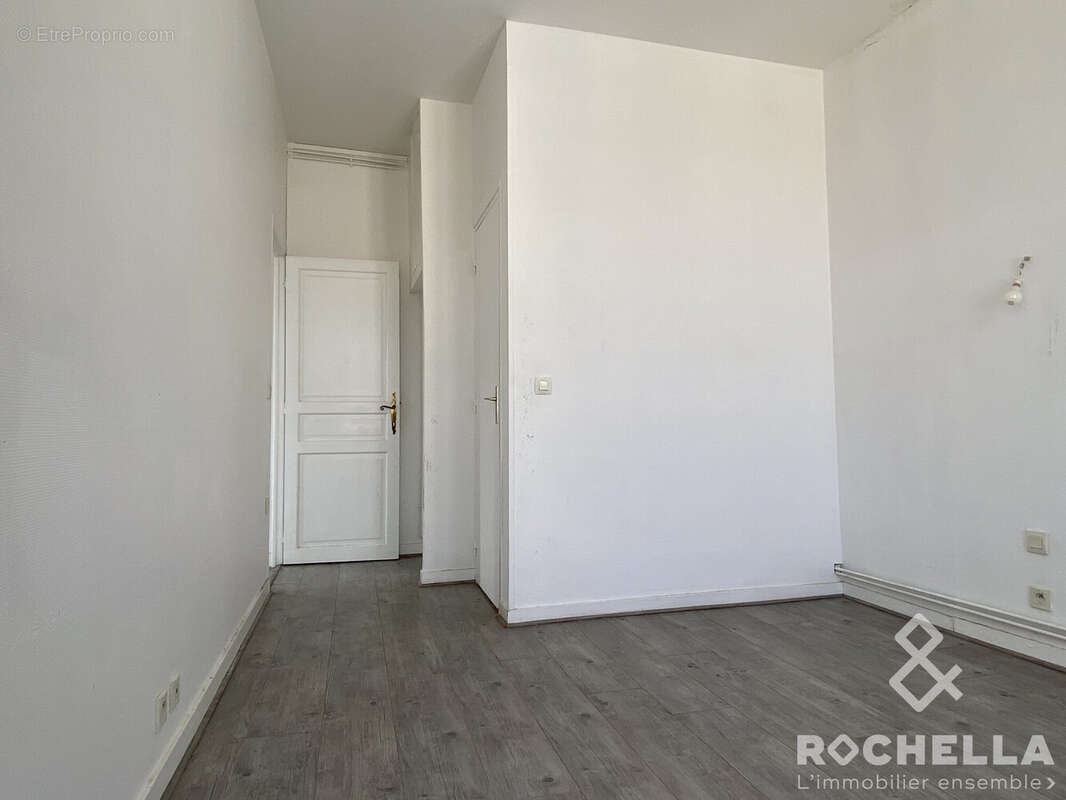 Appartement 51 m² à Rochefort  - photo 9