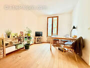 Maison à LEVALLOIS-PERRET