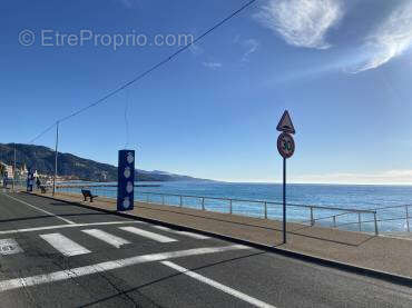 MENTONE - MADONE -  A quelques pas des plages, spacieux 3P de 72,43 m2 rénové avec balcon et cave. - photo 25