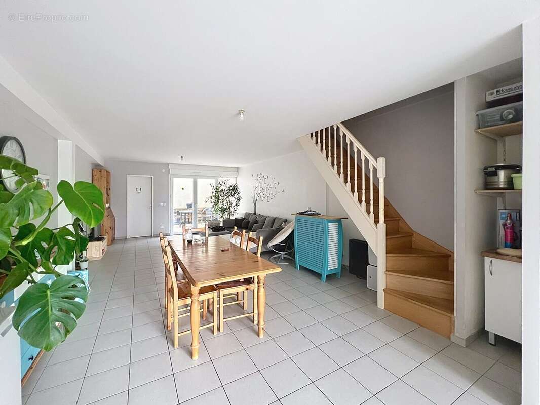 Appartement à VILLEBAROU