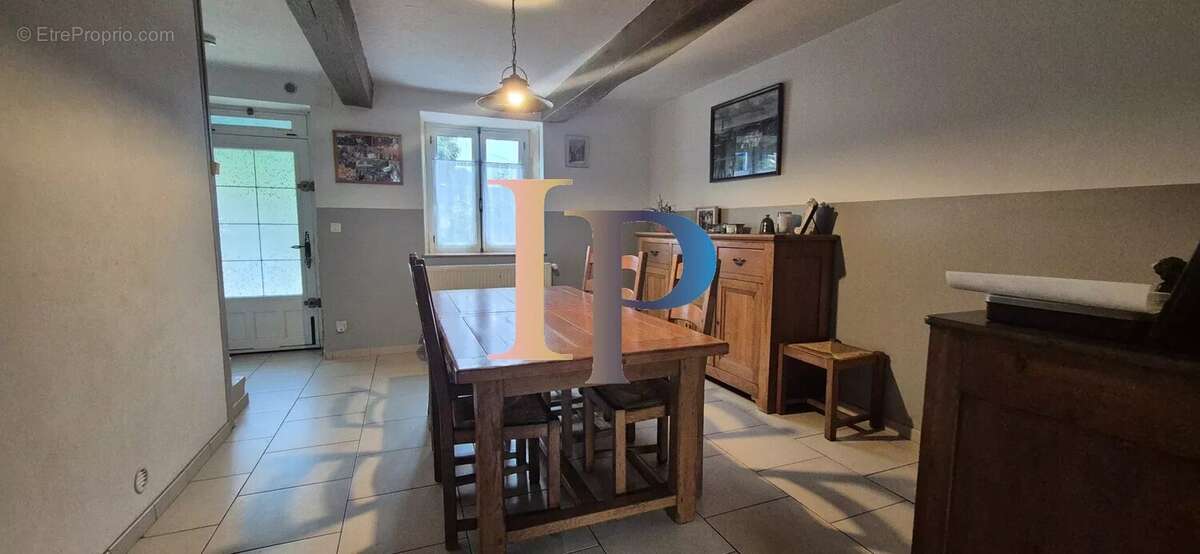 Maison à ARTAIX