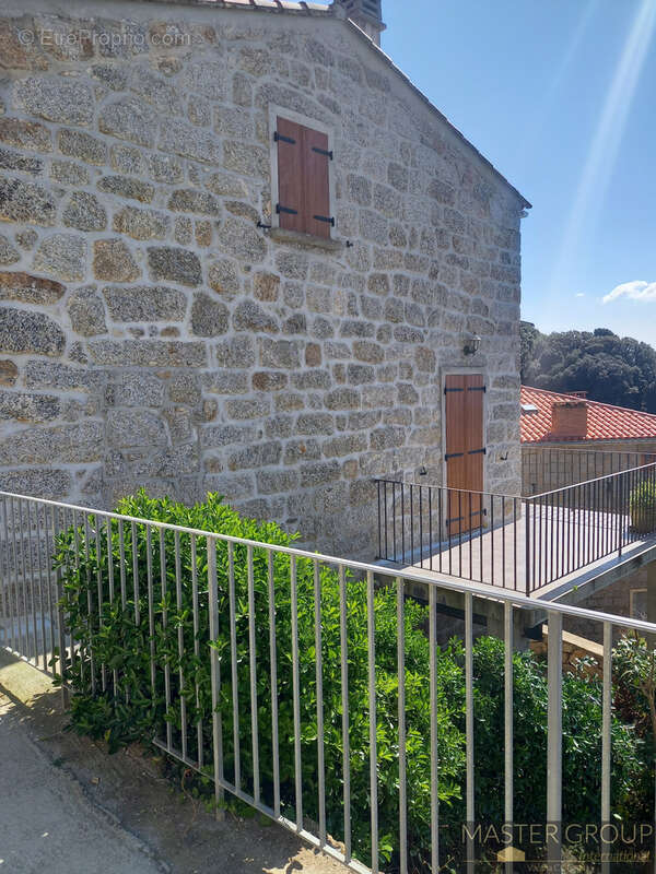 Maison à FOZZANO