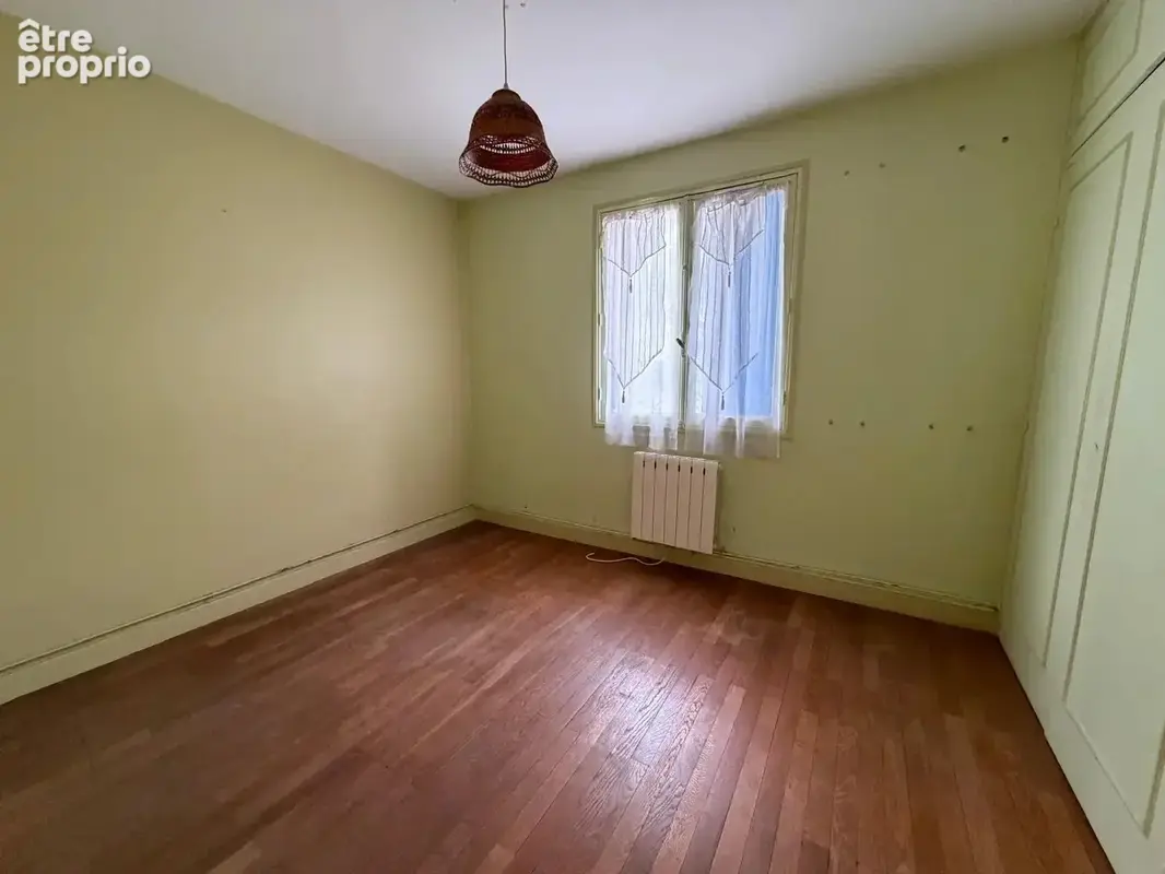 MAISON de plain-pied sur un parc arboré de 2800m2. - photo 7