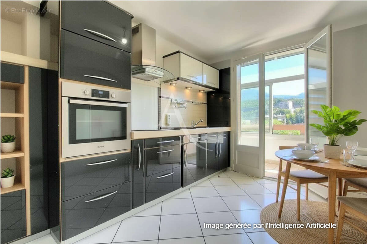 Appartement Chambery 4 pièces avec cave, grenier et ascenseur - photo 7