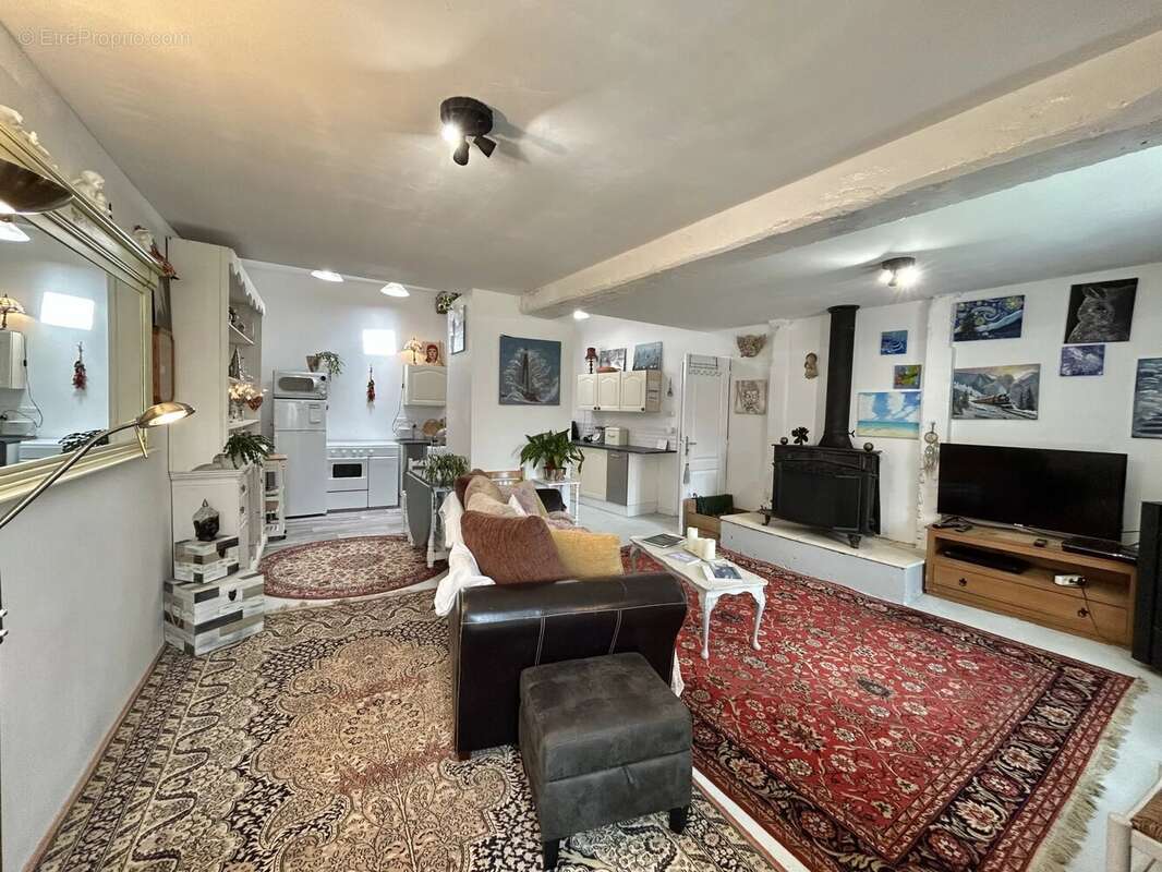 Ferme de caractère avec 4 à 5 chambres, 1,5 hectares de terrain et possibilité de gîte - photo 15
