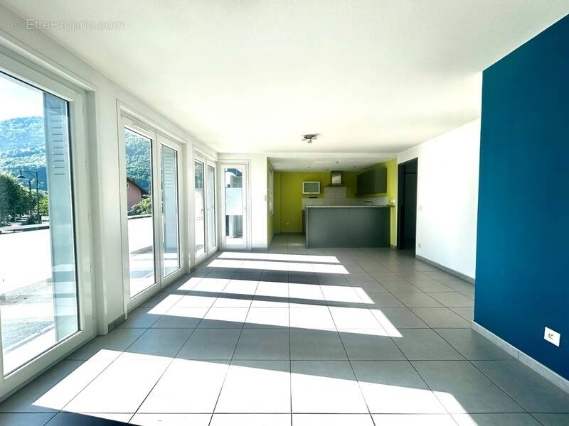 Appartement à ALBERTVILLE