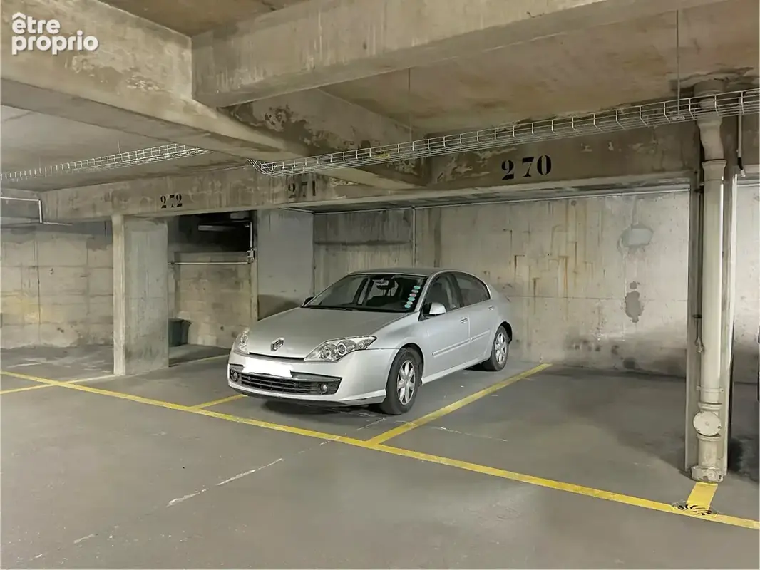 Parking à VANVES