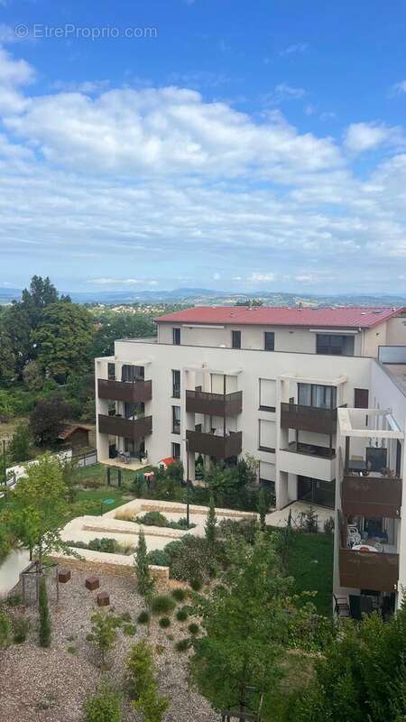 Photo 4 - Appartement à LA TOUR-DE-SALVAGNY