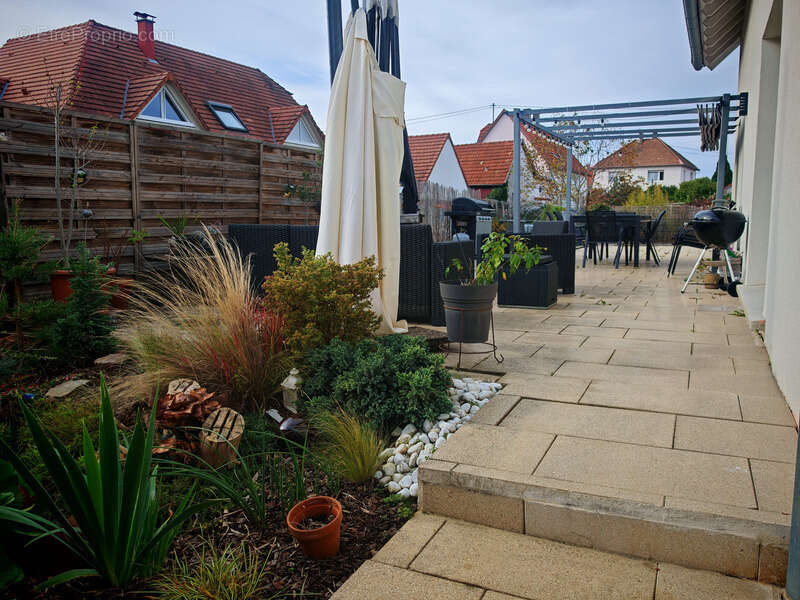 Maison à WEYERSHEIM