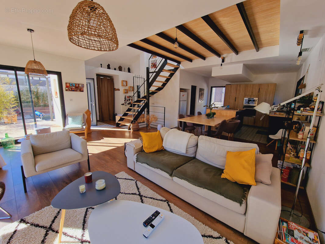 Maison à ARGELLIERS