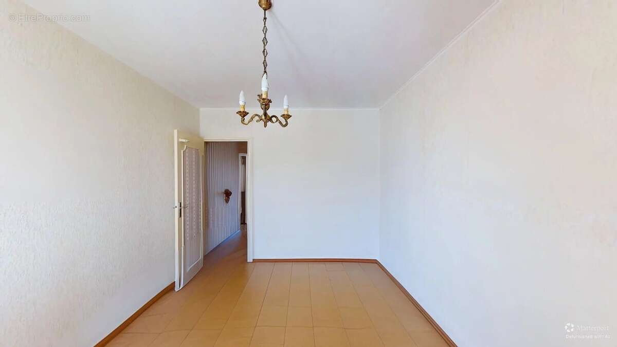 Appartement à PORT-DE-BOUC