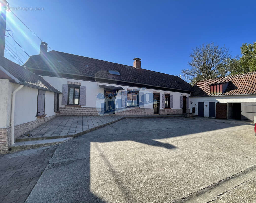 Maison à AVESNES-LE-COMTE