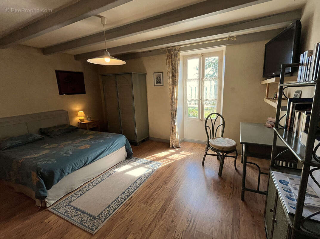 Maison à SAINT-MARTIAL