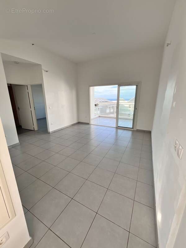 Appartement à SAINT-DENIS