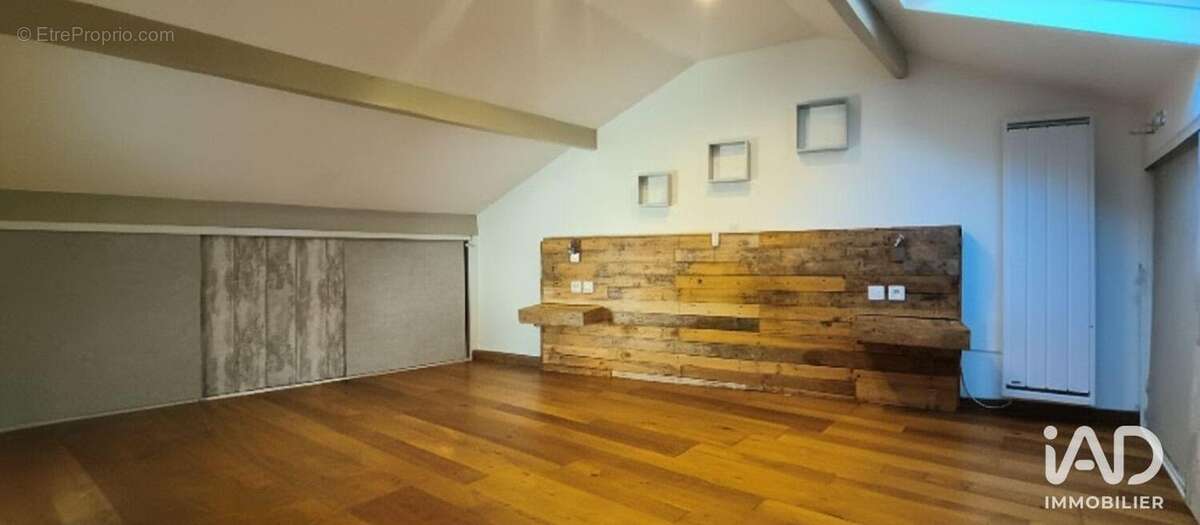 Appartement 45 m² à La Ville-Du-Bois  - photo 9