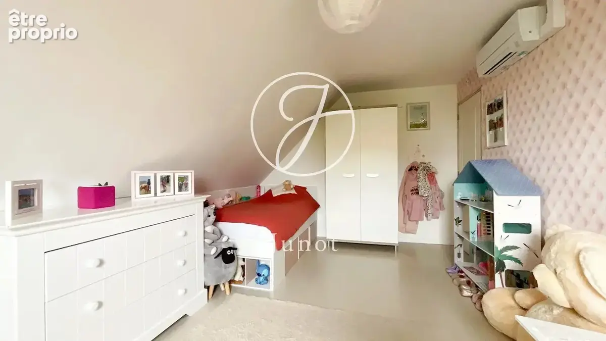 Camphin en Pévèle - CENTRE - Maison Individuelle à vendre - 6 pièces - 150m² - 4 chambres - Jardin - Garage - photo 7