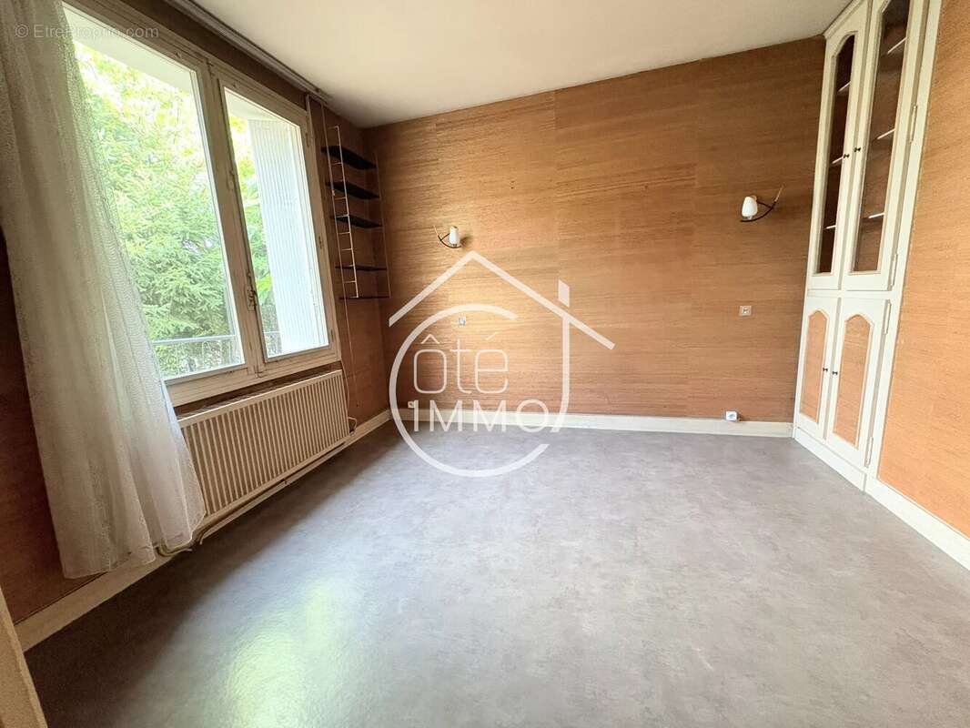 BERGERAC : Maison sur sous-sol 4 pièces de 105m² avec jardin - photo 8
