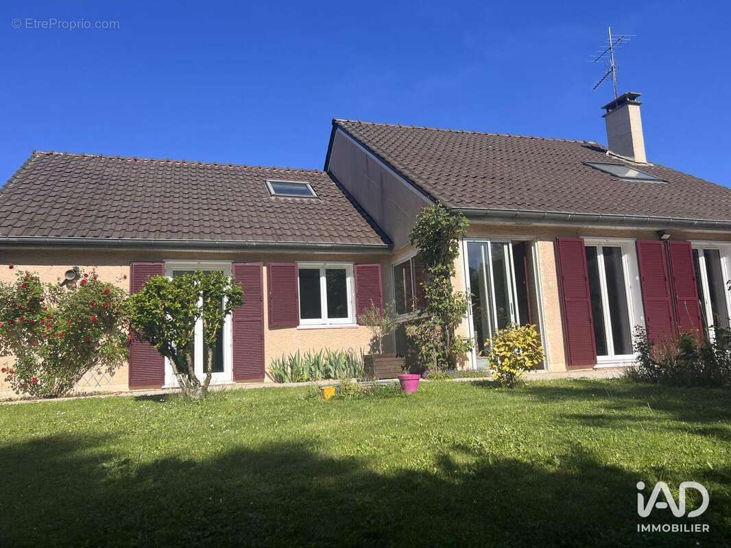Photo 2 - Maison à VILLECRESNES