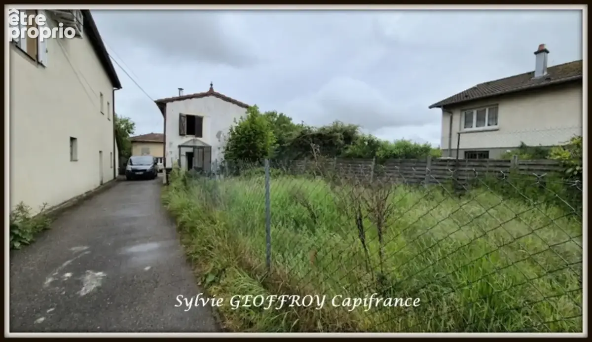Maison à VINCEY