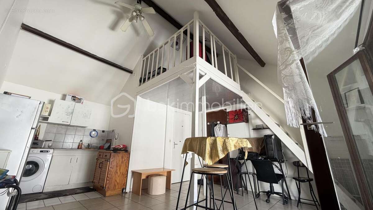 Appartement à AUBERGENVILLE