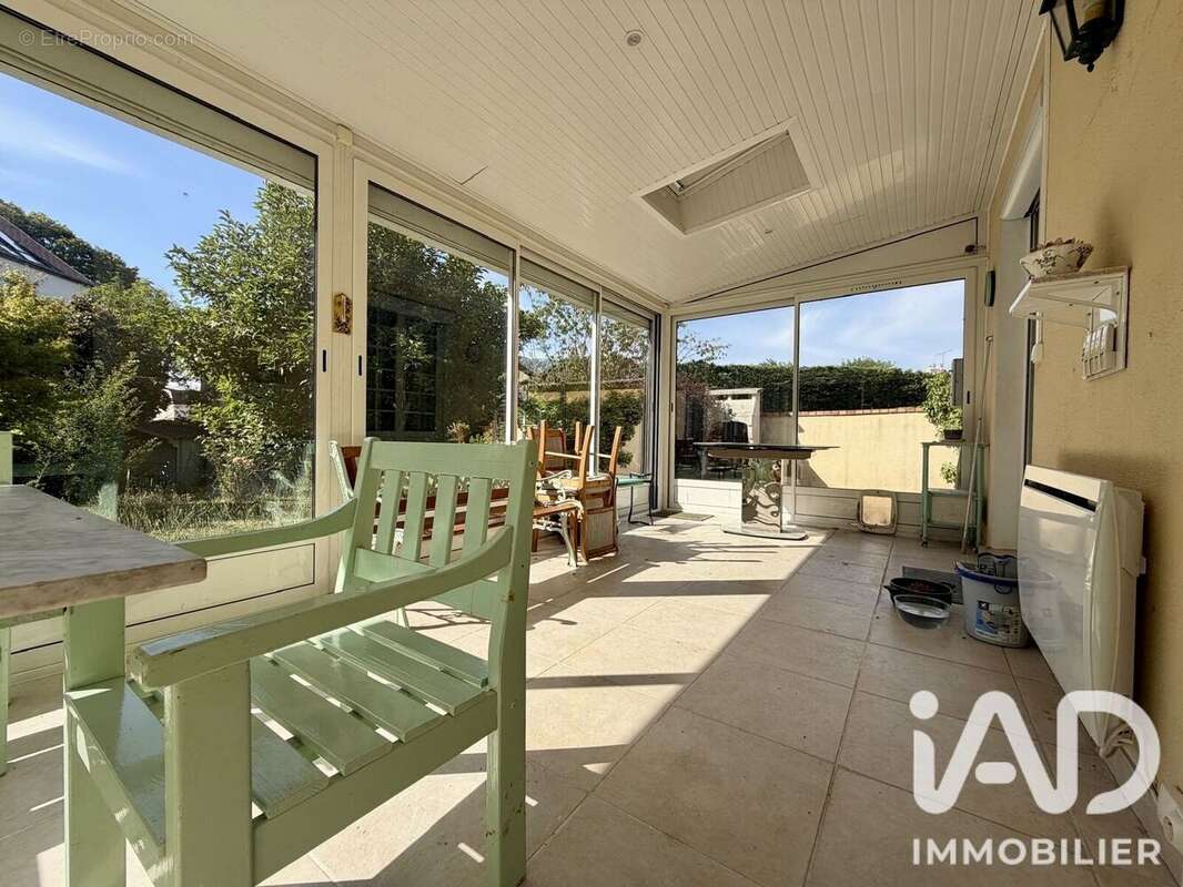 Maison 159 m² à Arpajon  - photo 5