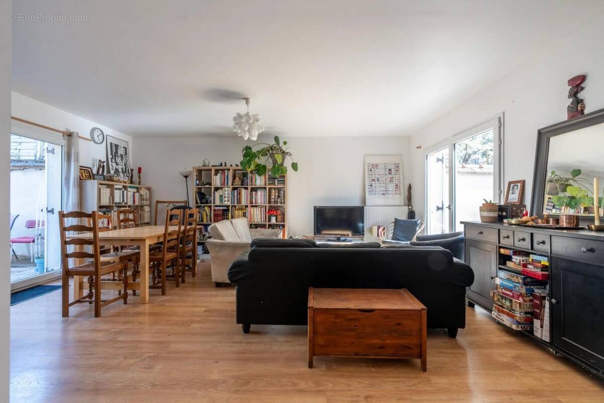 Maison à CHAMPIGNY-SUR-MARNE