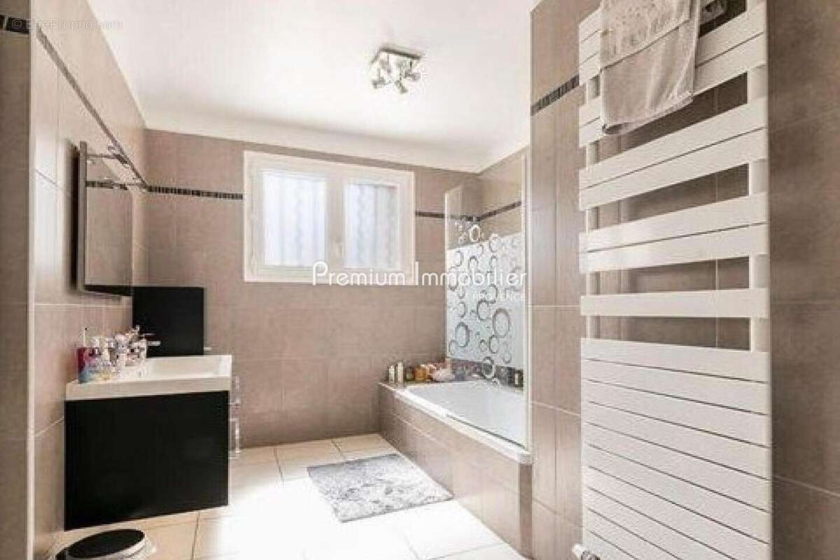 Maison à AIX-EN-PROVENCE