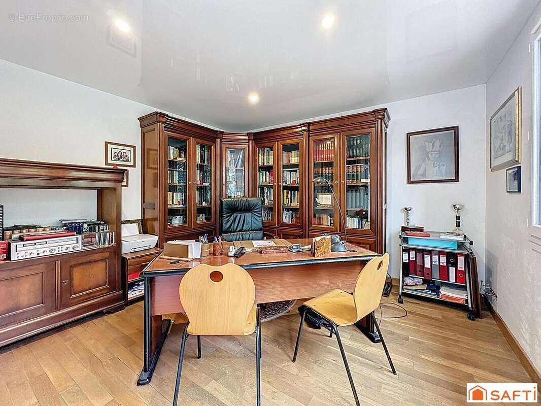 Photo 8 - Maison à FONTAINE-LA-GAILLARDE