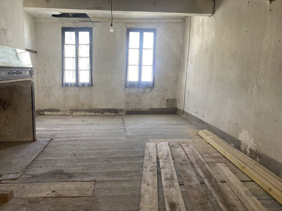 Maison à LE MAS-D&#039;AZIL